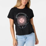 Palm Sun Central Tee