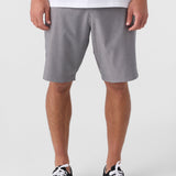 Everyday 20" Hybrid Shorts