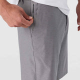 Everyday 20" Hybrid Shorts