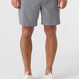 Weekend Hybrid 17" Shorts