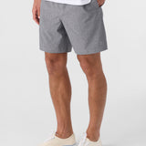 Weekend Hybrid 17" Shorts