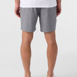 Weekend Hybrid 17" Shorts