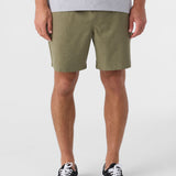 Weekend Hybrid 17" Shorts