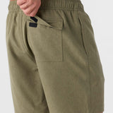 Weekend Hybrid 17" Shorts