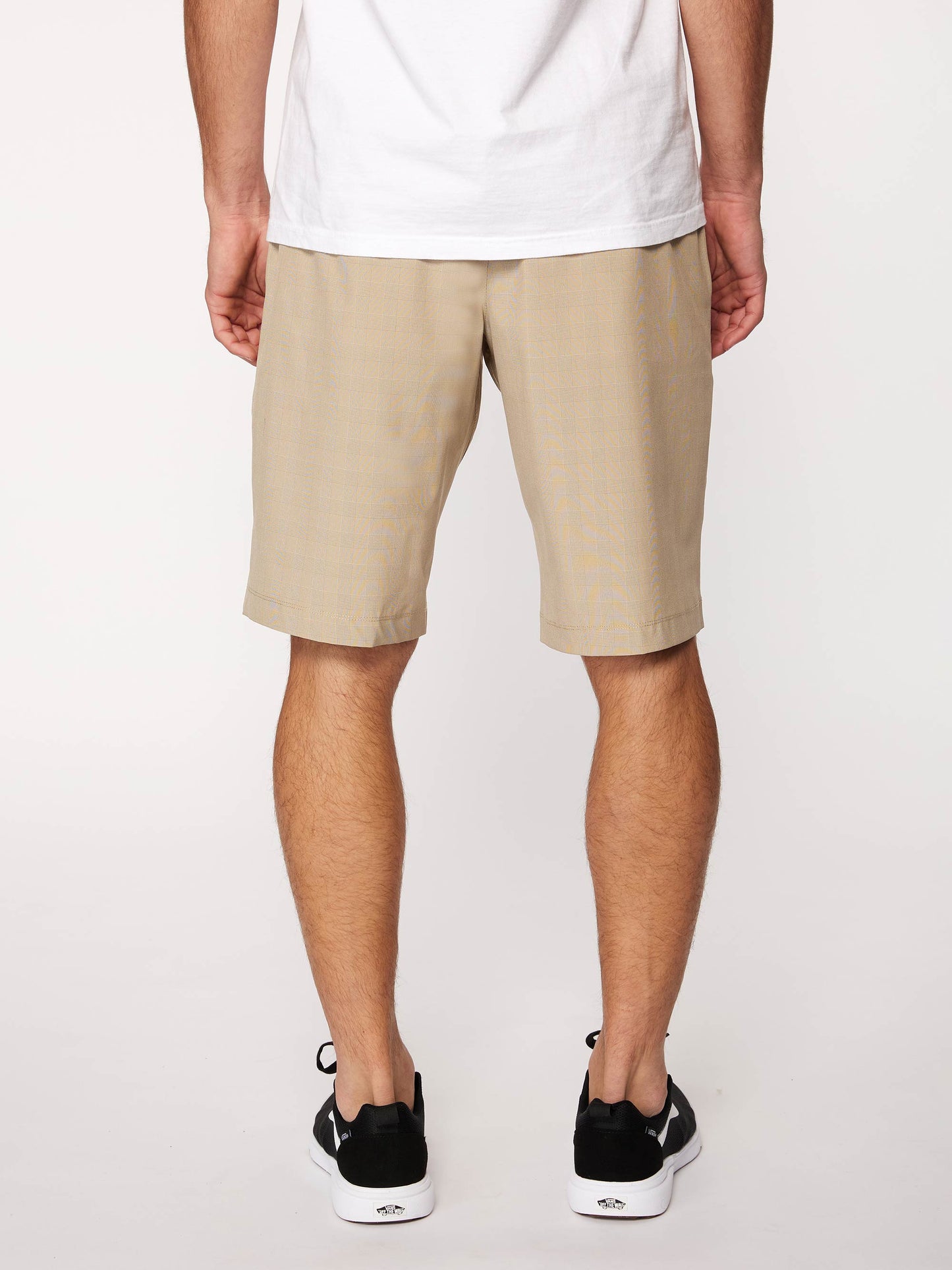 Wharf 21" Hybrid Shorts